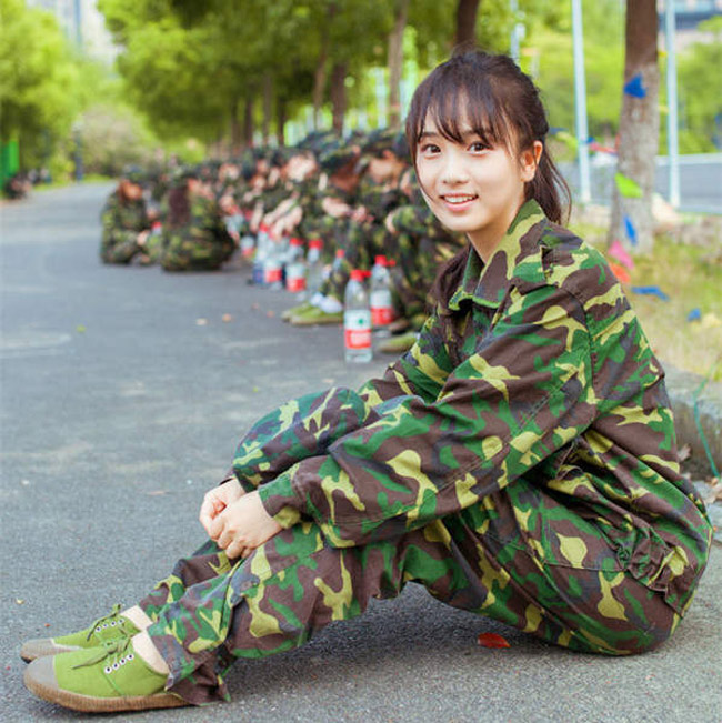 軍訓(xùn)女神