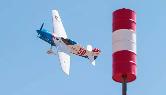 第6代空降而至 豪利时Air Racing飞行大赛系列的魅力